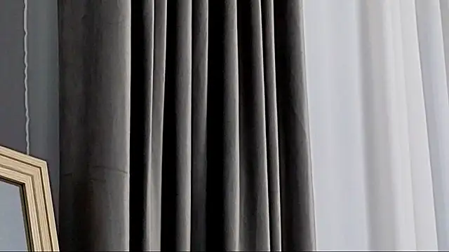 Sweet Azza online show from April 1, 4:59 pm