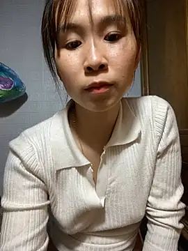 -Tini- online show from April 2, 3:20 pm