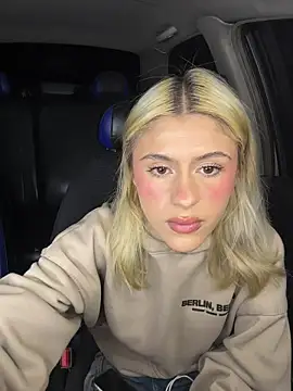 Lia fire online show from April 23, 5:04 am