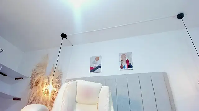lili blaze online show from May 25, 12:59 pm