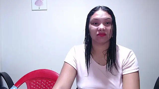 juliachannelhot online show from April 25, 10:40 pm