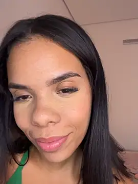 Snapshot of Megan-Carter chatting on June 23, 3:10 pm Megan-Carter online show from June 23, 3:10 pm