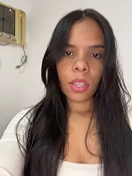 Snapshot of Megan-Carter chatting on May 12, 2:13 pm Megan-Carter online show from May 12, 2:13 pm