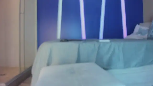 AlisonRose  online show from May 8, 11:06 pm