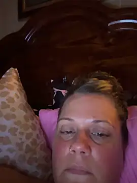 HollyBurst online show from May 14, 5:24 am