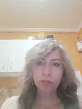 TaynaSecret online show from June 17, 9:05 pm