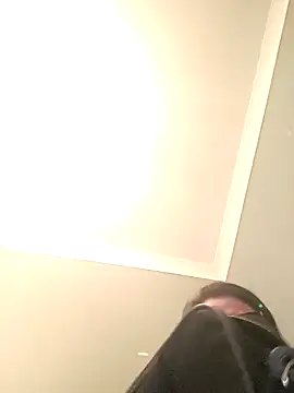 sara 41 online show from April 8, 3:58 pm