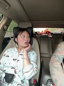 L7D8521 online show from April 14, 9:53 am