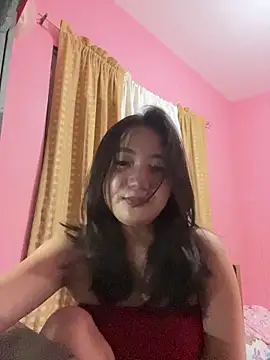 onlykays  online show from April 17, 1:02 pm