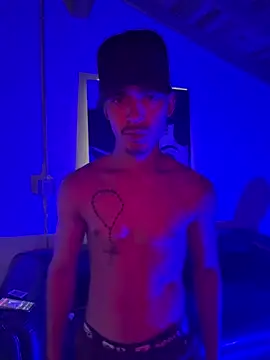 Cuteathleticboys online show from April 10, 10:38 pm