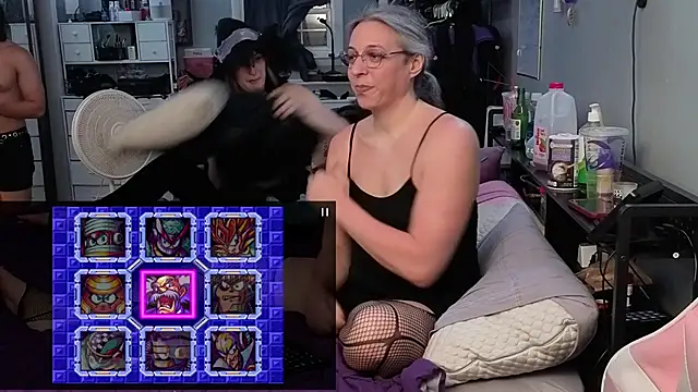 PolyCircus online show from June 23, 6:11 am