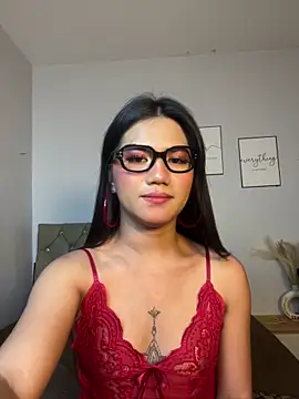 JassmineLove online show from June 7, 8:21 am