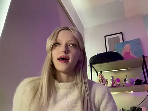 StellinaLuna online show from April 18, 3:03 pm