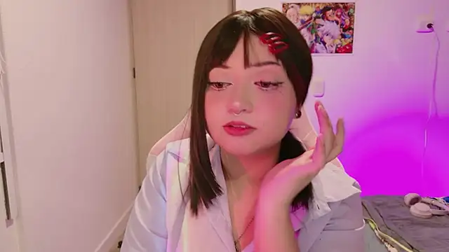 ZoeyDoll  online show from July 9, 3:31 am