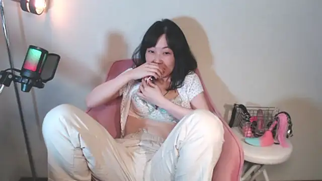 Miachan 01 online show from July 22, 2:01 am
