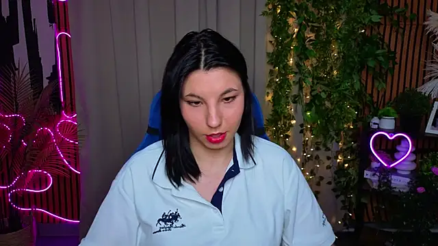 SharonBrowns online show from April 16, 9:39 pm