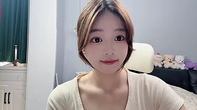 Lilababy00 online show from June 9, 5:29 am