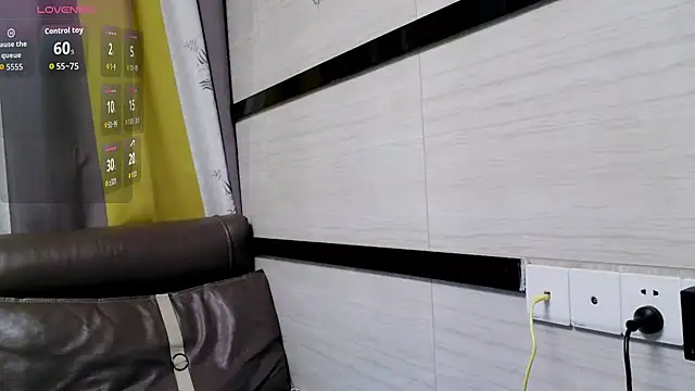 Jessica-aa online show from April 11, 5:16 pm