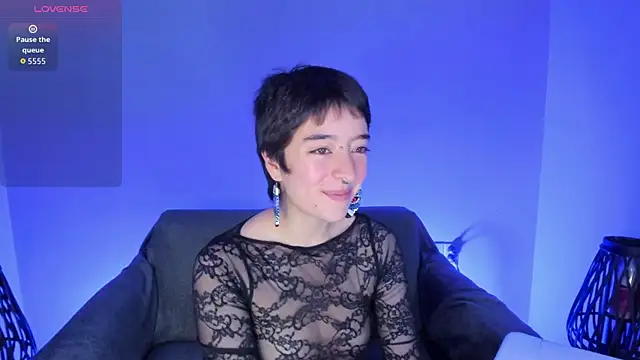 Atheena   online show from July 16, 1:05 pm