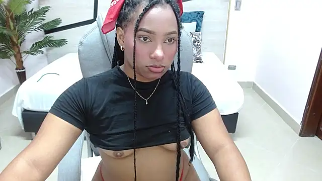 coral echeverri online show from April 15, 9:26 pm