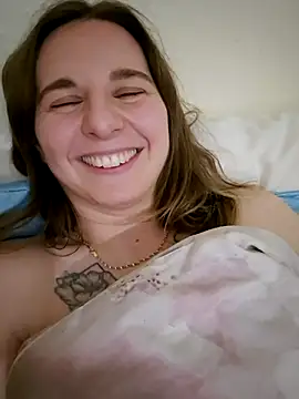 jade Montoe online show from April 8, 12:24 am