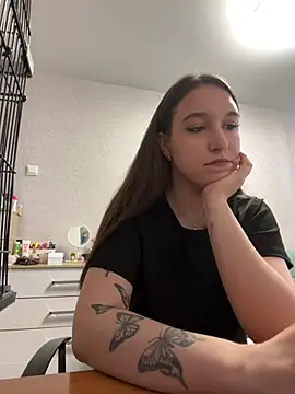 RiannaBrown online show from April 24, 3:20 am