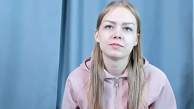 DianneBribiesca online show from April 15, 10:27 am