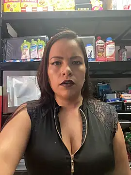 MIA ROSSEEE online show from June 10, 8:51 pm