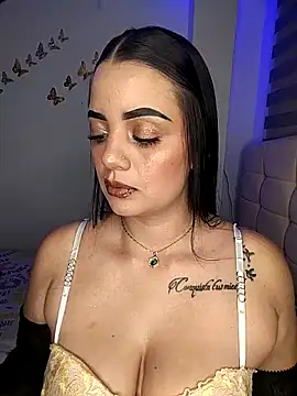 Luna scarllet8 online show from April 23, 7:38 pm