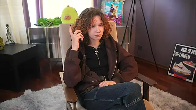 AgathaCarra online show from April 11, 11:25 am