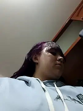 AliceScoot  online show from July 24, 6:06 pm