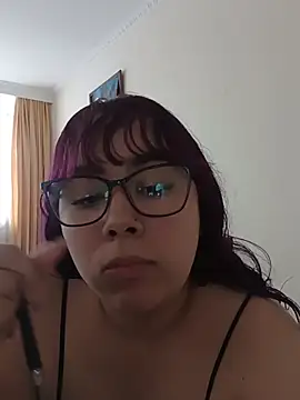 AliceScoot  online show from July 28, 6:20 pm