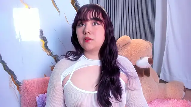 AliceScoot  online show from July 27, 6:27 pm