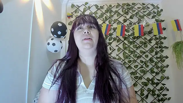 AliceScoot  online show from July 14, 11:05 am