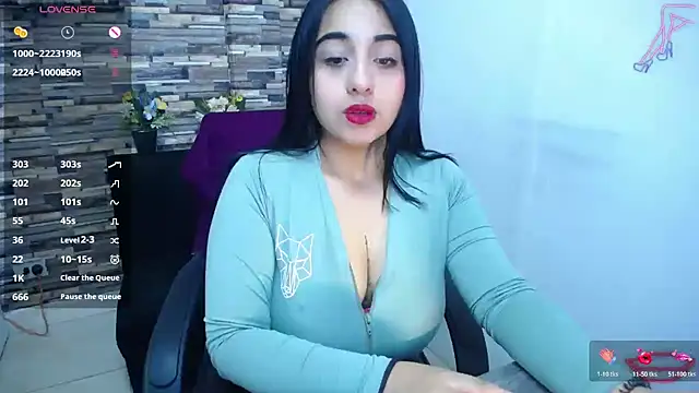 miaboobss online show from June 4, 1:15 pm