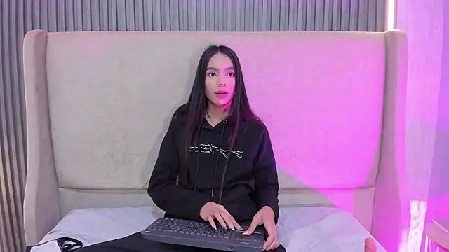 ZoeMyers online show from May 6, 1:48 pm