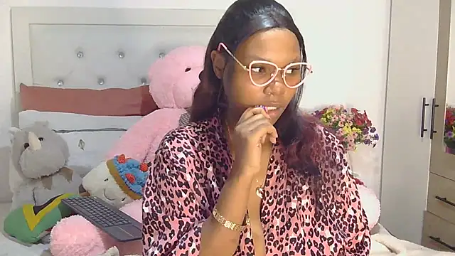 Darrkdeeva669 online show from July 13, 5:52 am