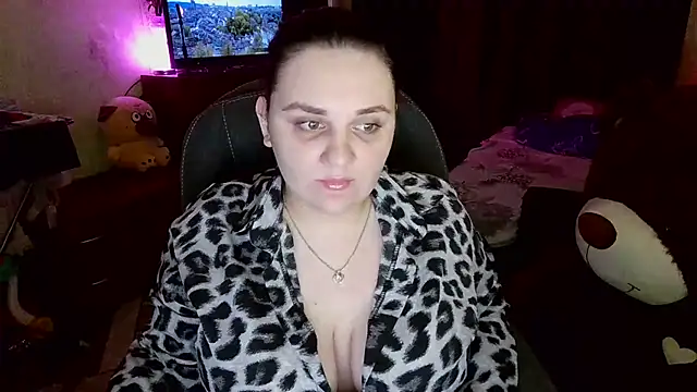 Penny Perry online show from April 29, 7:08 pm