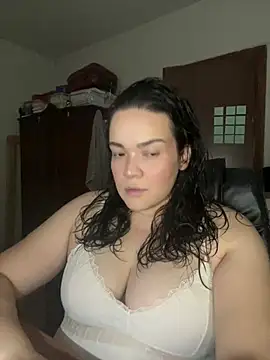 dayanestephany1 online show from April 30, 11:41 pm