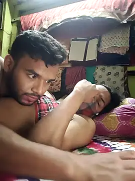 Bipasha2001 online show from April 18, 7:44 am