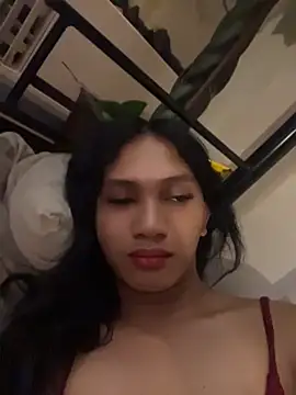 slutty aki online show from June 19, 9:57 am
