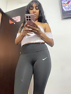 MELIZ QUEEN online show from June 30, 12:48 pm