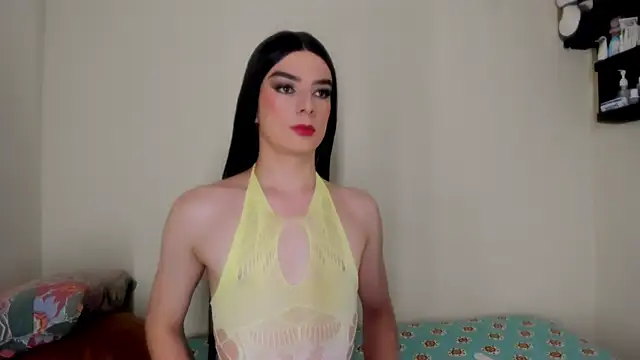 MelanyCollins  online show from April 29, 12:36 am