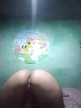 YuliBrayan online show from May 22, 4:43 am