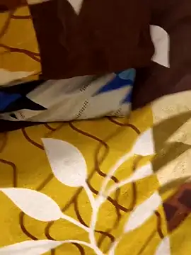 malludesicouples online show from April 25, 4:26 pm