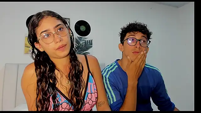 alanandtifany online show from May 1, 10:35 pm