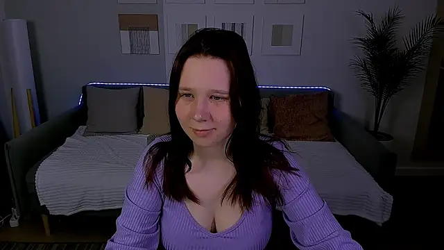 MooonlightSky online show from May 6, 7:18 pm