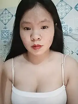 Seraphinahh online show from July 2, 2:34 pm