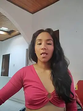 Lily Owns online show from April 20, 6:55 pm