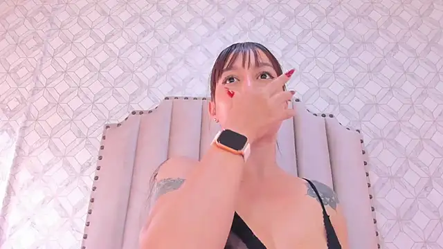 katherine glow online show from June 13, 11:29 am